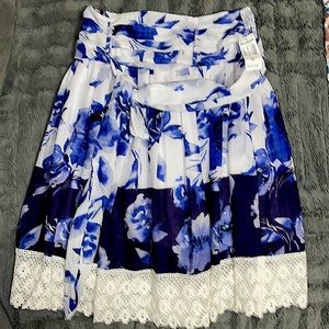 Rob & Ali Blue Flower Print Skirt